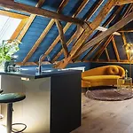Boutique Lytel Blue Riethoven