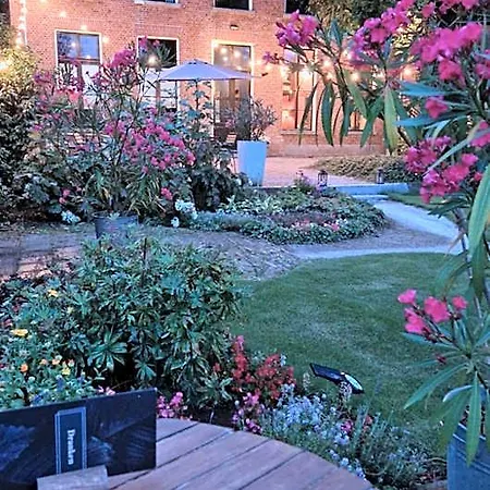 Boutique Lytel Blue 3*