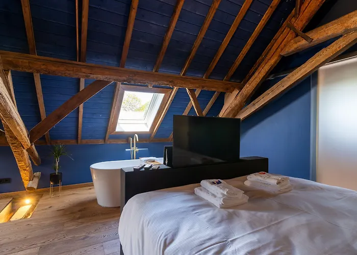 Boutique Lytel Blue Riethoven